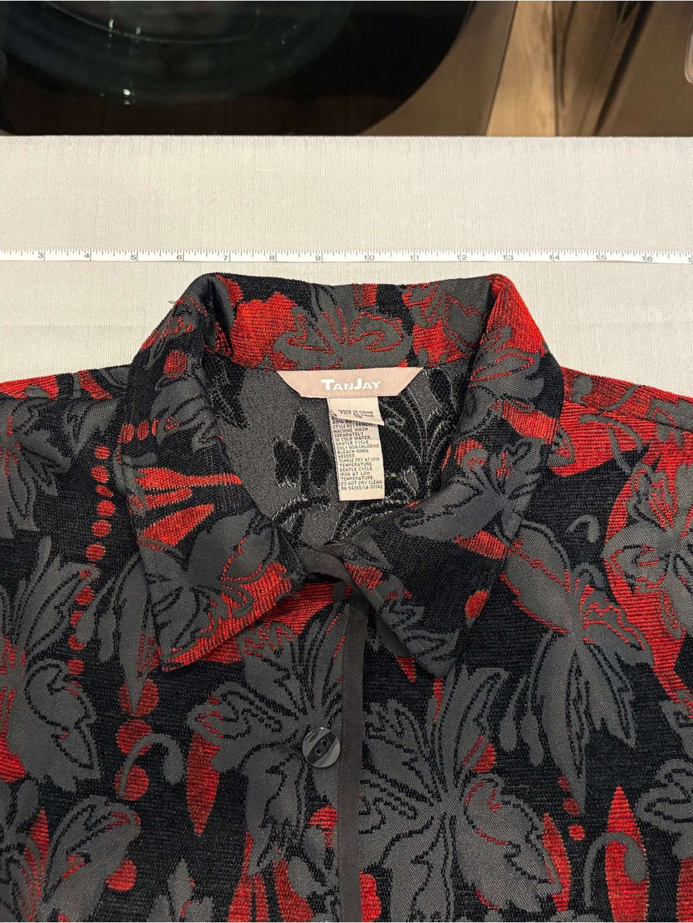 TanJay Black & Red Floral Button-Down Blazer #1253 - Picture 15 of 15